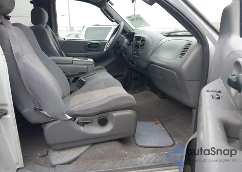 2003 Ford F-150 Lariat/Xl/Xlt z USA, uszkodzony, nr VIN 2FTRX18L83CB03283